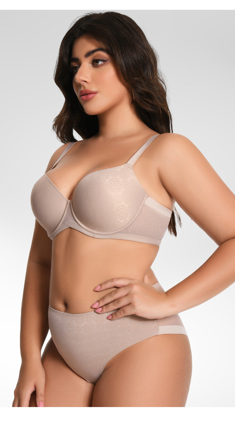 Plus-Size Women's Nylon/Polyester Lingerie Set: Slimming, Anti-Sag Bra and Panty Combo