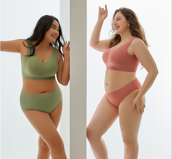 Plus-Size, Seamless, Ultra-Soft & Lightweight — Slimming, Lift-Enhancing Women's Bra