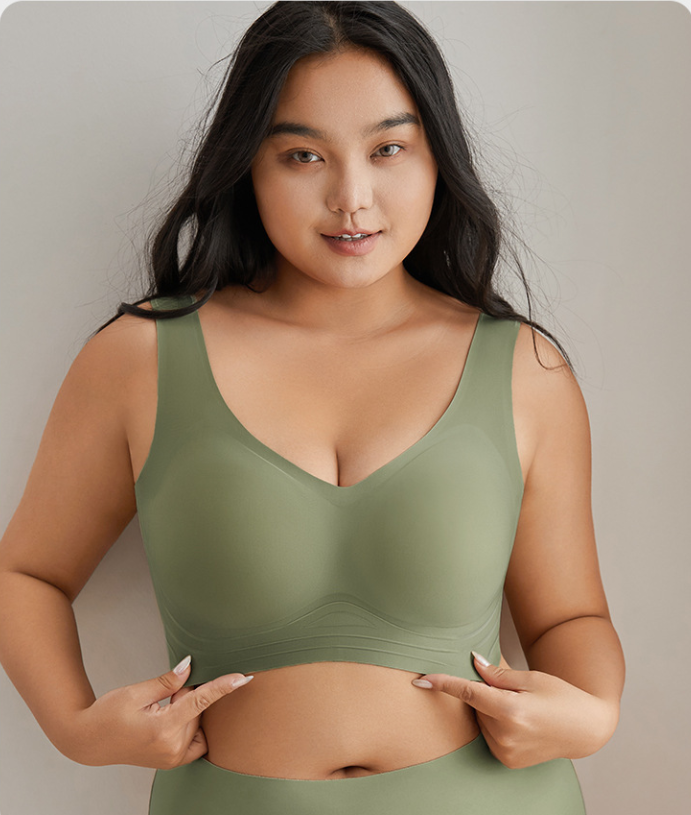 Plus-Size, Seamless, Ultra-Soft & Lightweight — Slimming, Lift-Enhancing Women's Bra