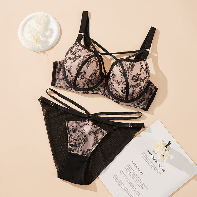 Young Women's Lingerie Series — Plus-Size Floral Lace Bra & Panty Set: Anti-Sag Support & Shaping, Mesh Full-Cup — Curvy Bikini Style