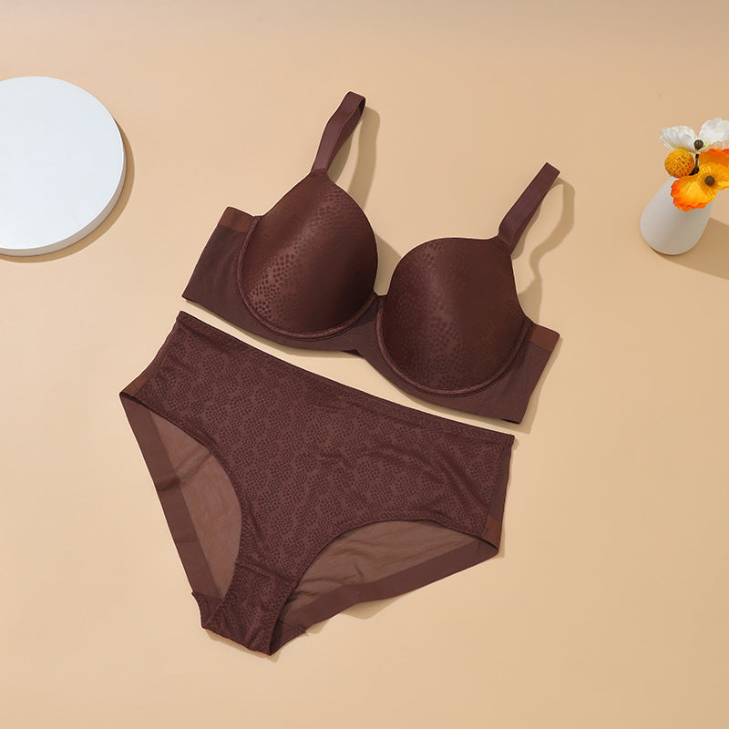 Plus-Size Women's Nylon/Polyester Lingerie Set: Slimming, Anti-Sag Bra and Panty Combo