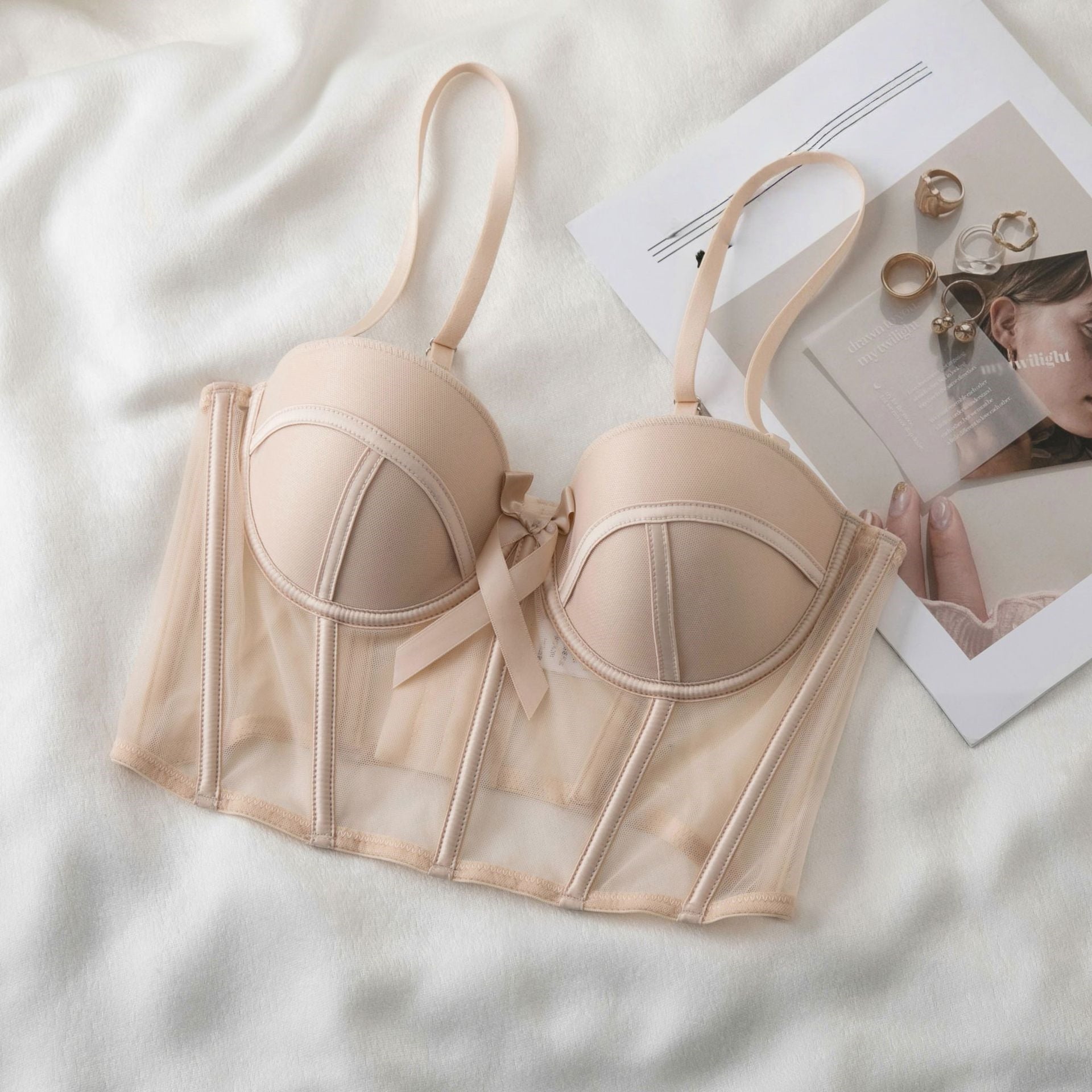 Women's Fashion Two-Piece Lingerie Set with Bow Accents — French-Style Underwear featuring a Longline, Boned, Push-Up Bustier Bra